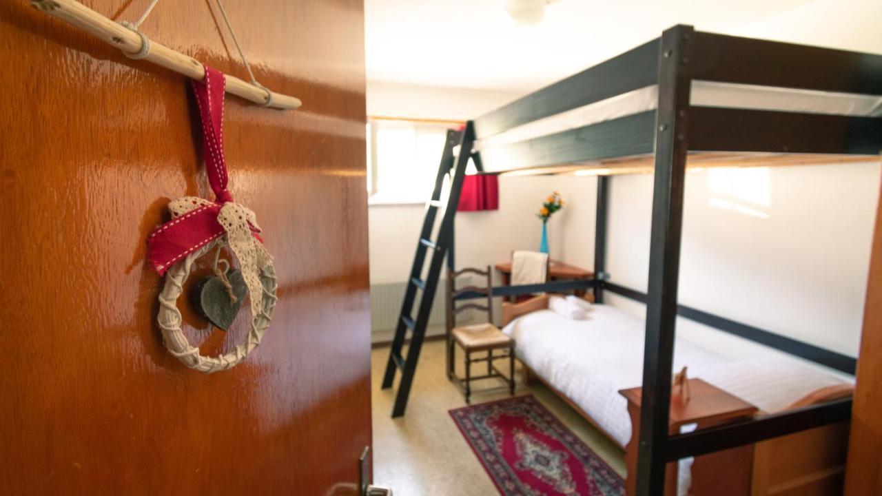 Hotel Restaurant L'Escale เวอร์บิเอร์ ภายนอก รูปภาพ